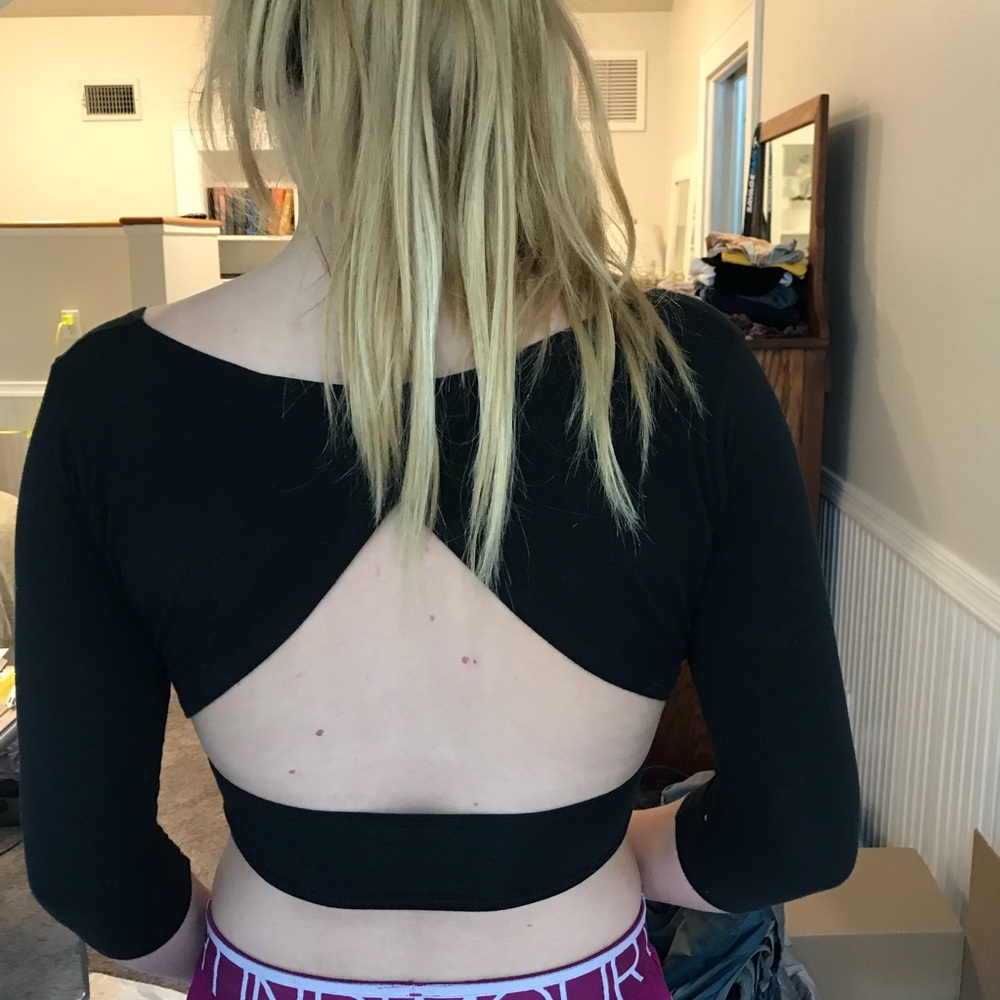 Black wrap crop top